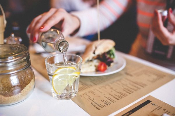 大人女子のたしなみ!手先のケアは美意識のバロメータ