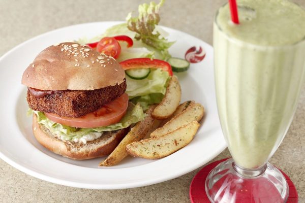 ヨガした体が喜ぶ こだわりカフェに行ってみない？