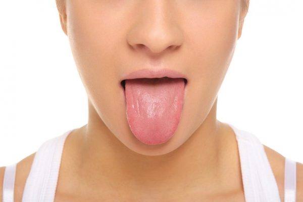 最近、味がわかりにくい? 健康維持のためにしておきたい舌のケア