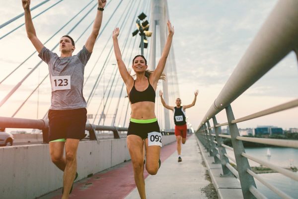 マラソン大会シーズン到来！完走後は冷やす、温めるどっち？