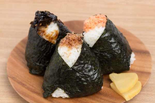 コンビニのおにぎりは手作りより太りやすい!?カギは腸内環境