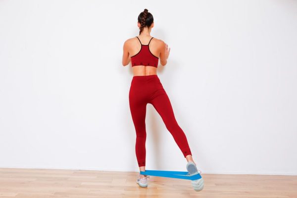 男がドキッ！丸くてセクシーな美尻に仕上げる「エミ流ゴムバンド・トレーニング」⑤