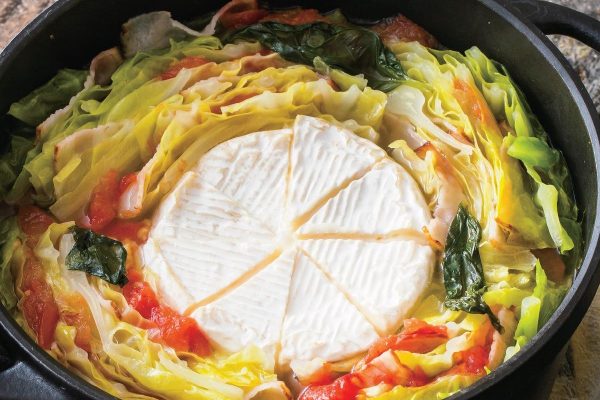 野菜とチーズが美ボディに◎。カマンベール丸ごとスープは、ヘルシー度満点！