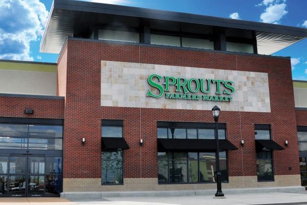 カリフォルニアで成長著しい新感覚スーパー「スプラウツ」に注目！