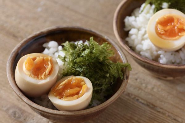 作り置きしておけば大活躍！『めんつゆ』で作る〝ジンジャー味卵〟