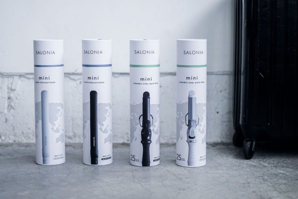 『YOLO GYM by MCT』開催直前プレゼントキャンペーン／毎日のおしゃれが楽しくなる！『ビューティーセット（SALONIA ミニ セラミックカール ヘアアイロン×CAROME. リキッドアイライナー）』