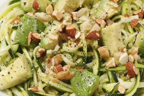 ダイエットレシピの「もの足りなさ問題」を○○で解決