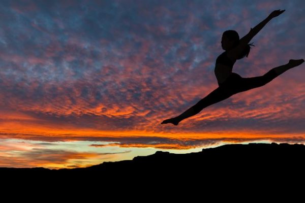 蟹座は周りに求めすぎに注意。天秤座は仕事運が好調！【スピリチュアルカウンセラーLEIの週間占い】11/18～11/24