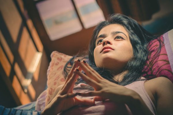 いつまでも引きずっていない？自分の感情とうまくつき合う方法