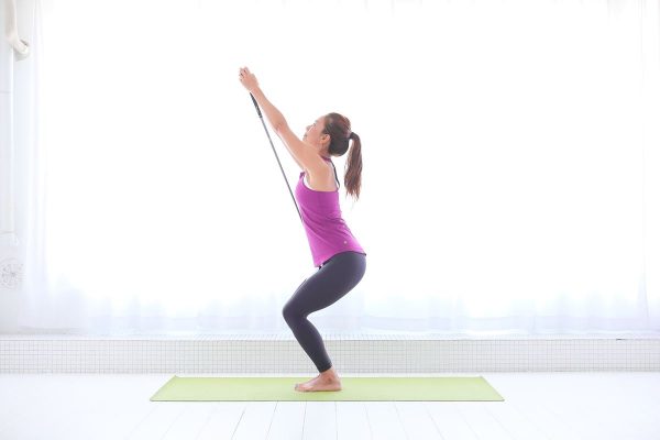 足下の安定で集中力アップ！～ゴルフをやらない人も体すっきりゴルフヨガ 12～