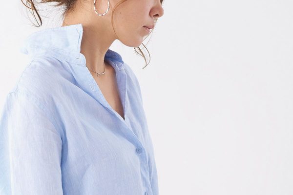 【ユニクロ、GU】爽やか！女っぽコーデは「とろみ素材」で差をつける！