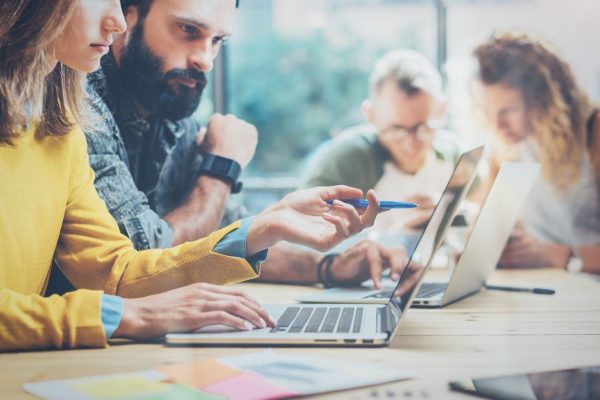 6月生まれはダブルブッキングに注意！12月生まれは早合点に気をつけて。【誕生月別12月の運勢】