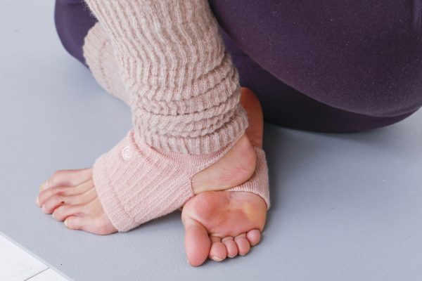 体中の調子を整える〜お休み前にカラダスッキリ！養命酒ヨガ〜