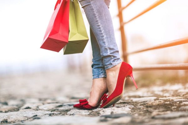 きれいに歩けるようには股関節を柔軟にすることから