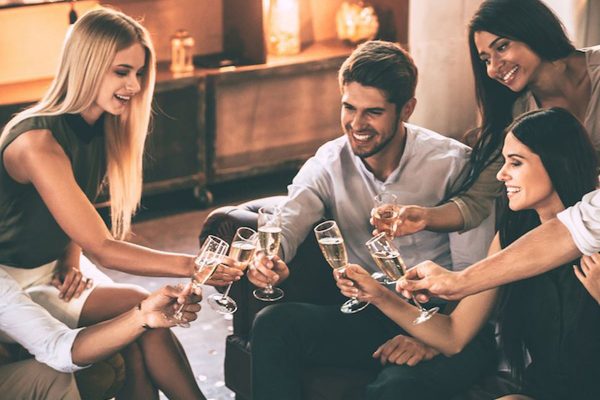 生理中の飲酒はちょっと待って！思っている以上に体に負担が？