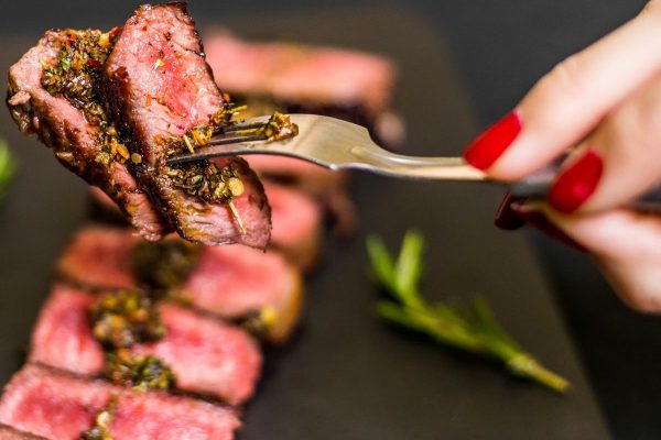 燃えろ！私の体脂肪！あのお肉を食べて体質改善！