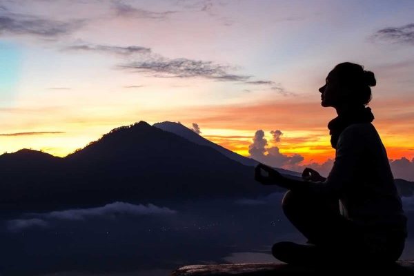 牡羊座は新年早々出会い運よし！魚座は気持ちがフワフワして落ち着かないかも【ジプシー占い】1/5~1/11