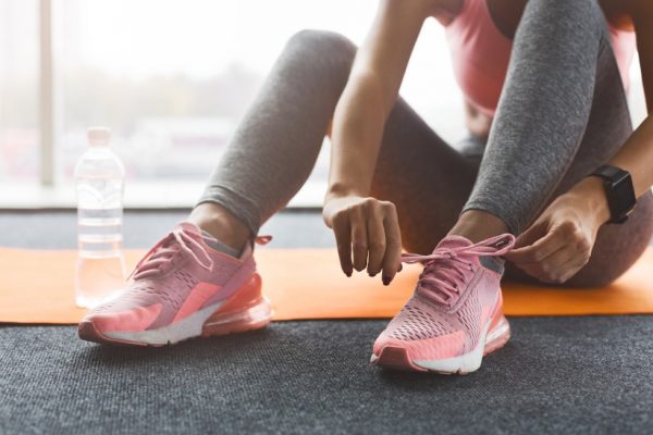 生理前のむくみデブを解消！PMSの不快症状を和らげる簡単エクササイズ