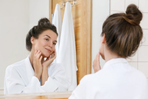 肌が汚いのは内臓の現れかも? 美肌の鉄則は体の内側からケア